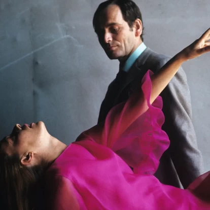 Pierre Cardin: Το νέο βιβλίο με τις σπουδαίες αποκαλύψεις για τον εμβληματικό σχεδιαστή 