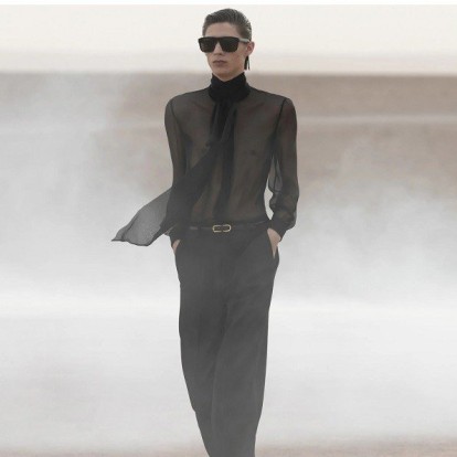 Δείτε το εντυπωσιακό show του Saint Laurent για τη συλλογή Men’s Spring/Summer 2023