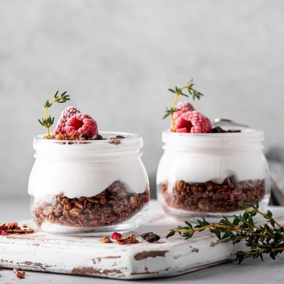 Απολαύστε το γιαούρτι με 4 εναλλακτικούς, πεντανόστιμους τρόπους