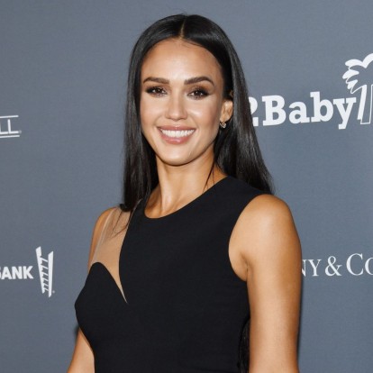 Η Jessica Alba αποκαλύπτει τα πιο ενδιαφέροντα facts για τον εαυτό της