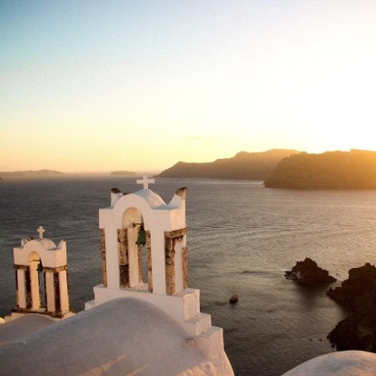 Tα μοναστήρια σε ελληνικά νησιά που μετατρέπονται σε μυσταγωγικούς προορισμούς 