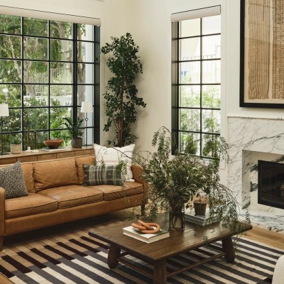 Μια natural-based κατοικία στο Los Angeles εμπνέεται από την αισθητική της Τοσκάνης