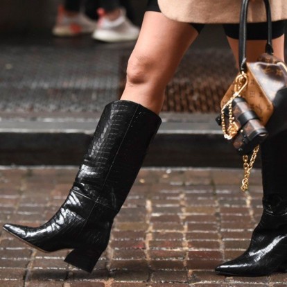 Oι cowboy boots είναι η πιο must τάση κι εμείς σας δείχνουμε τις καλύτερες 