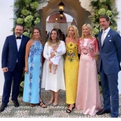 Η Mary Katrantzou βάφτισε τον γιο της στις Σπέτσες σ' ένα εντυπωσιακό σκηνικό με A-list καλεσμένους 