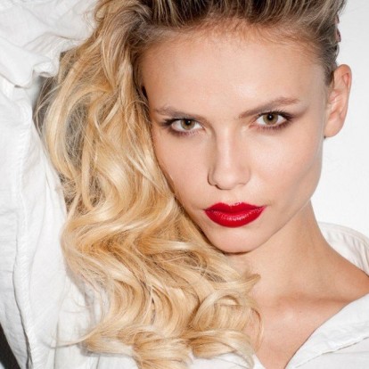 Lips on Fire: Oι top αποχρώσεις στα κραγιόν του φθινοπώρου 