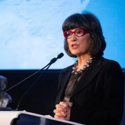 Οι Ταλιμπάν έστησαν «ενέδρα» στη δημοσιογράφο Christiane Amanpour ενώ το Ιράν «βυθίζεται» στο σκοτάδι 