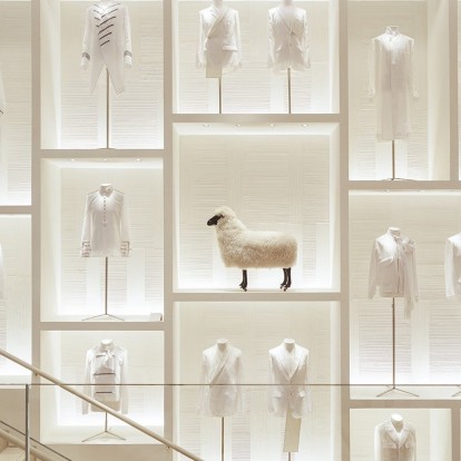 Dior Boutique: Έργα των θρυλικών καλλιτεχνών Claude και Francois Lalanne εκτίθενται στην 30 Montaigne 