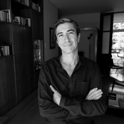 The Talks: Με τον jewel designer, Γιάννη Σεργάκη 