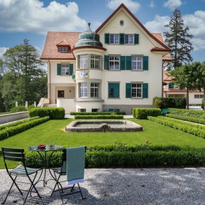 Η ονειρεμένη ιστορική κατοικία «Landgut» στην Ελβετία εκπέμπει αυθεντική αρχοντιά 