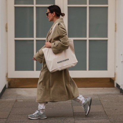 Πώς θα φορέσετε τα sneakers σας και τον χειμώνα 