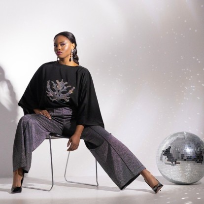 Τα Christmasy outfits που θα σας προσφέρουν αέρα fashionista 
