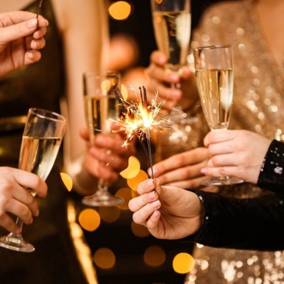 7 τρόποι για να μην πάρετε κιλά στο τραπέζι της Πρωτοχρονιάς 