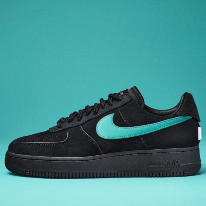 Αποκαλύφθηκαν τα Air Force 1 Low της συνεργασίας Tiffany & Co. x Nike